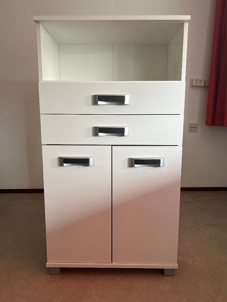 Witte kast met lades en deuren - 60x34x77 cm, Ophalen, Zo goed als nieuw