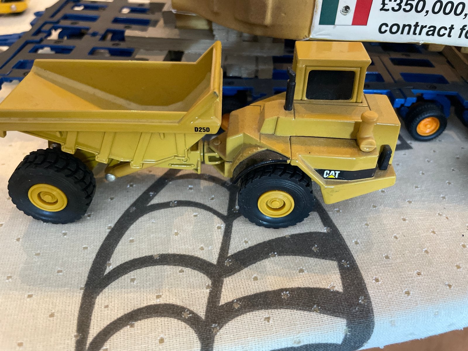 ERTL Caterpillar modellen - Gebruikt, Hobby en Vrije tijd, Ophalen of Verzenden, Gebruikt