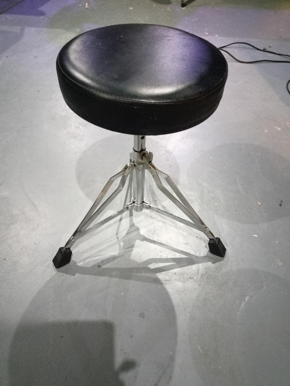 Drumkruk - Comfortabele en stevige drumstoel, Muziek en Instrumenten, Ophalen of Verzenden, Zo goed als nieuw
