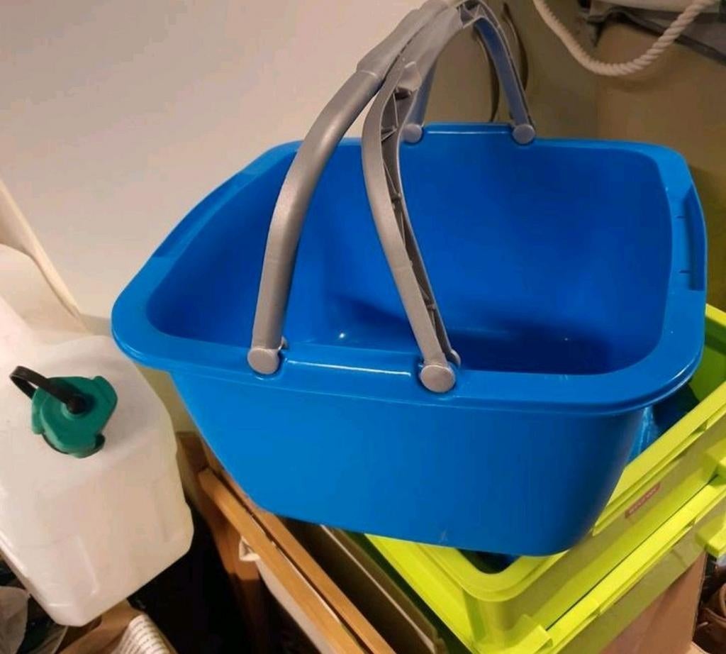 Grote blauwe waterbak afwasbak vuilwaterbak wasmand etc, Huis en Inrichting, Ophalen