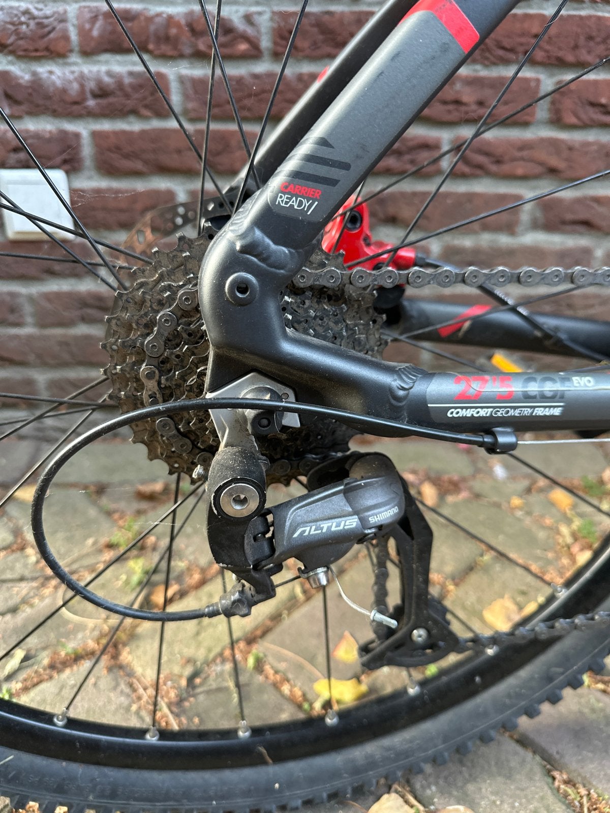 Foto 6 van Decathlon B'Twin 540 Mountainbike XL - Zo goed als nieuw