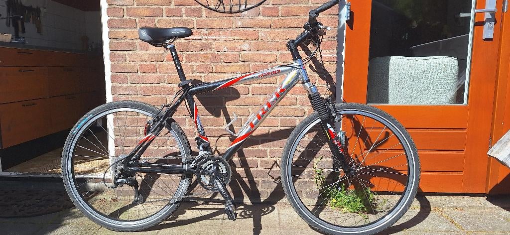 Trek 4700 Mountainbike, Ophalen, Gebruikt, Hardtail, Velgrem