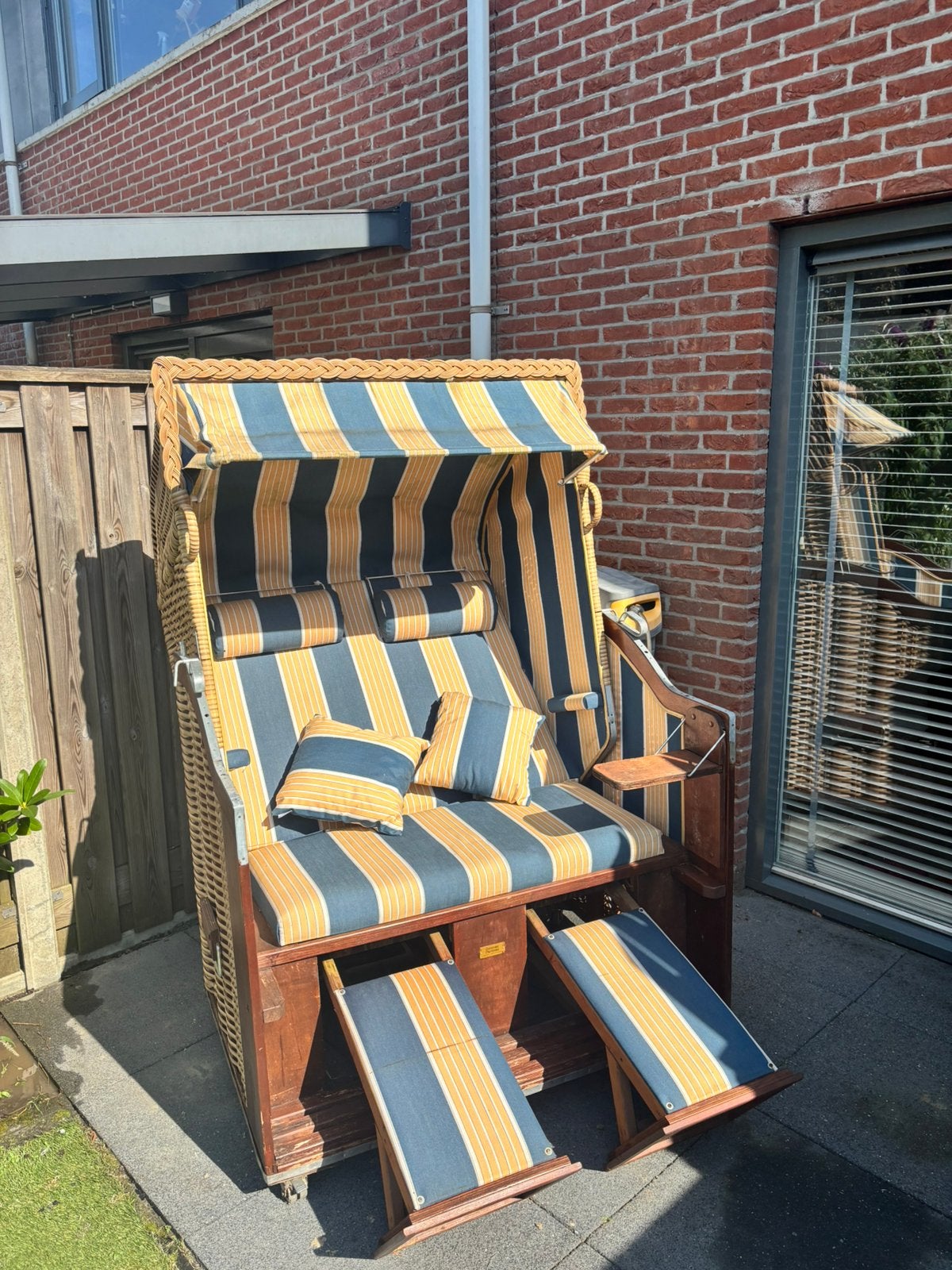 Klassieke SonnenPartner strandkorf met hoes, Tuin en Terras, Ophalen, Gebruikt