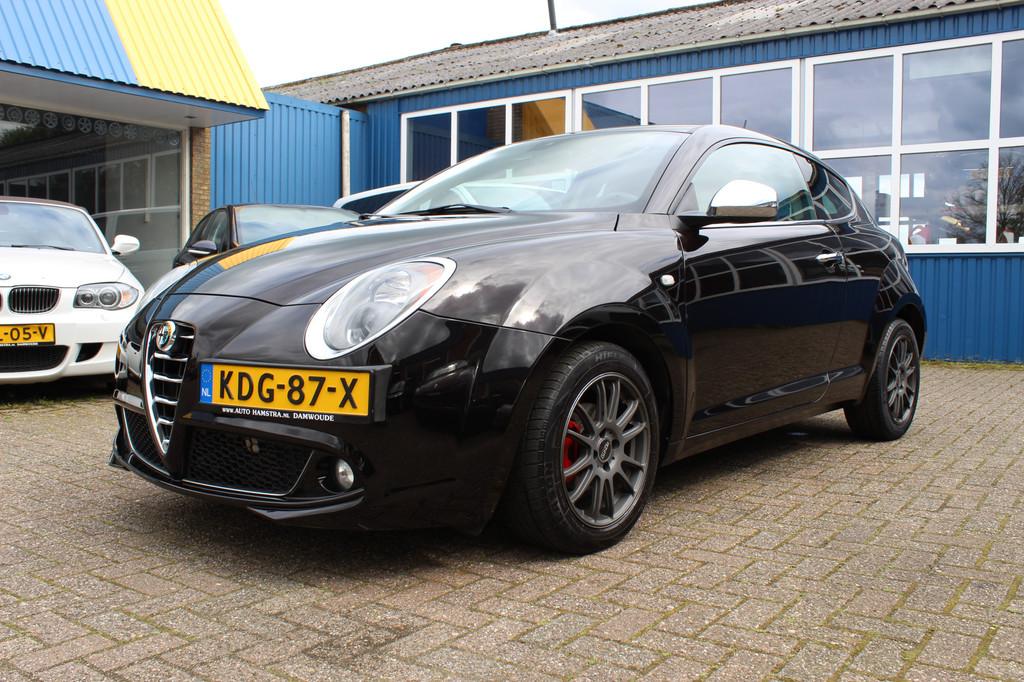Alfa Romeo MiTo TwinAir "Exclusive" Navi - Cruise - Leder in, Voorwielaandrijving, Gebruikt, Euro 6, Zwart
