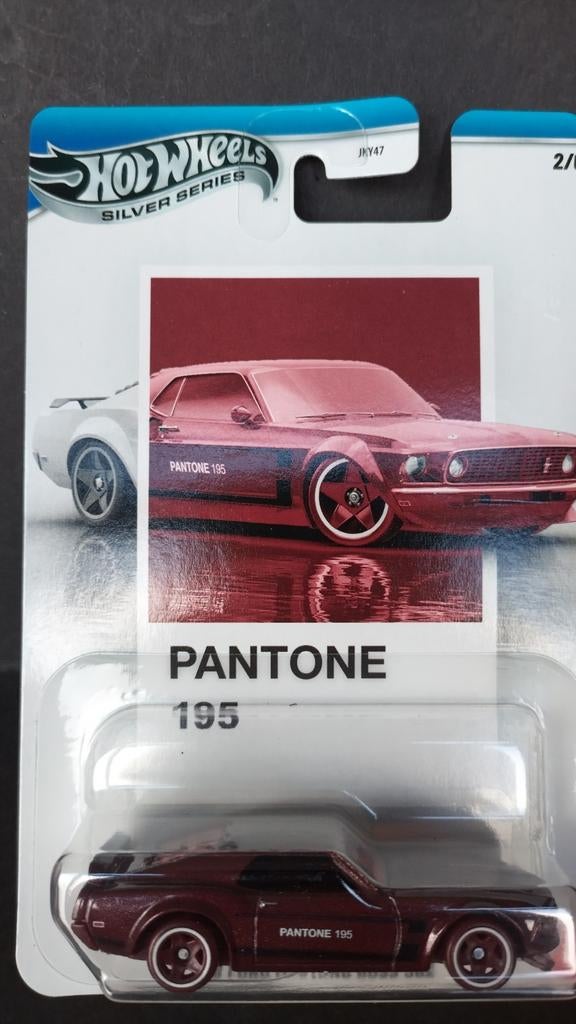 Ford Mustang Boss 302 69 1:64 Hotwheels Pantone Pol, Hobby en Vrije tijd, Modelauto's | Overige schalen, 1186 MJ 1 NL, Auto, Verzenden