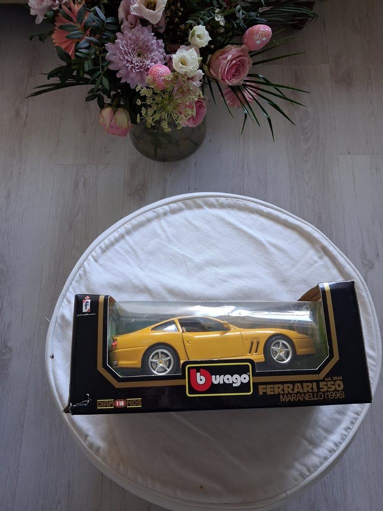 Burago Ferrari 550 Maranello 1996 modelauto, Ophalen