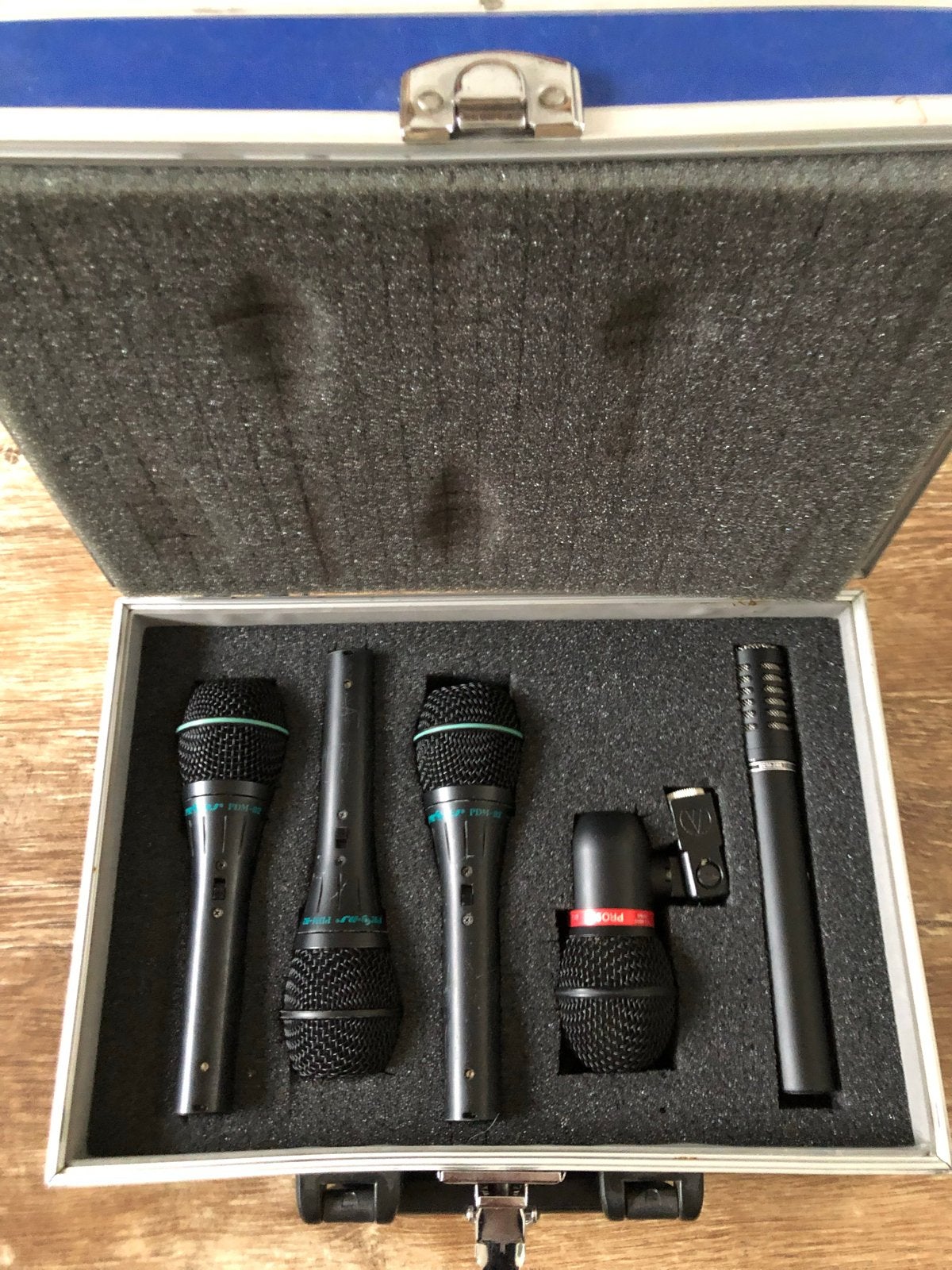 PGDMK microfoons voor drumstel versterking in koffer, Ophalen of Verzenden, Zo goed als nieuw, Instrumentmicrofoon