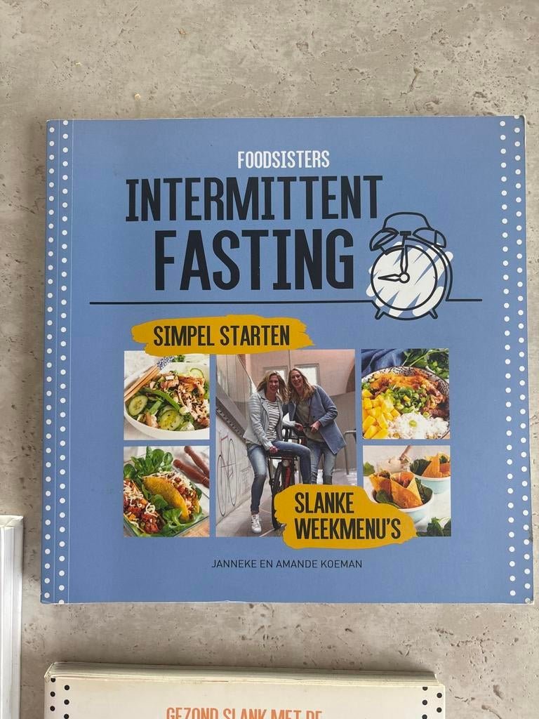 3 kookboeken: Foodsisters & Powerslim - Gezond en Koolhydraa, Gelezen, Hoofdgerechten, Ophalen of Verzenden, Gezond koken