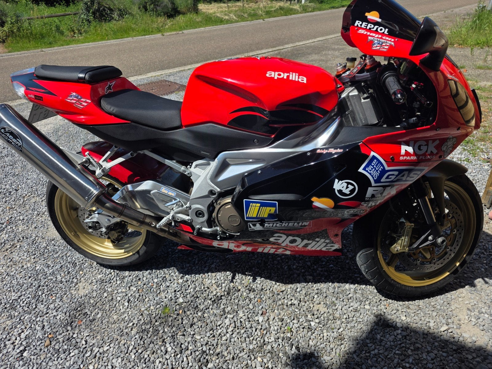 Aprilia RSV 1000 R, Motoren, Ophalen, Nieuw