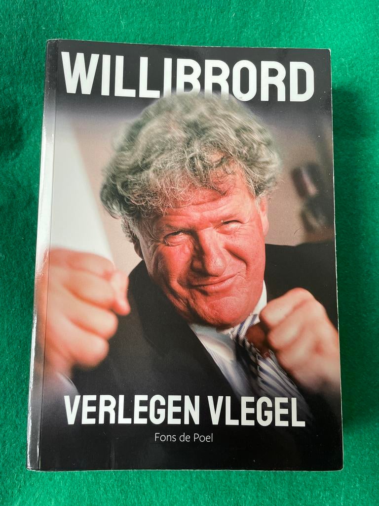 Willibrord Verlegen Vlegel - Fons de Poel, Ophalen of Verzenden, Zo goed als nieuw, Film, Tv en Media