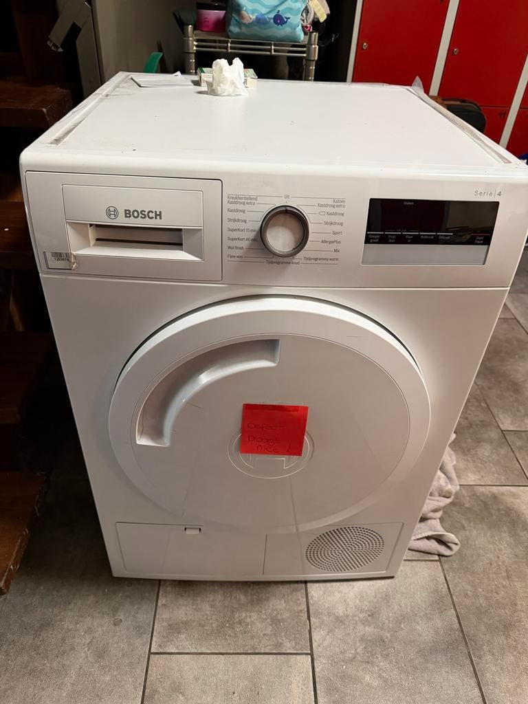 Defecte Bosch Serie 4 wasdroger - Voor onderdelen, 8 tot 10 kg, Ophalen of Verzenden, Voorlader, Niet werkend