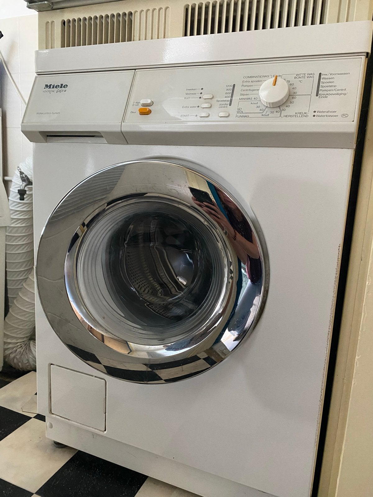 Miele Novotronic GALA W Wasmachine - Voorlader, Ophalen, Gebruikt, Voorlader, 85 tot 90 cm