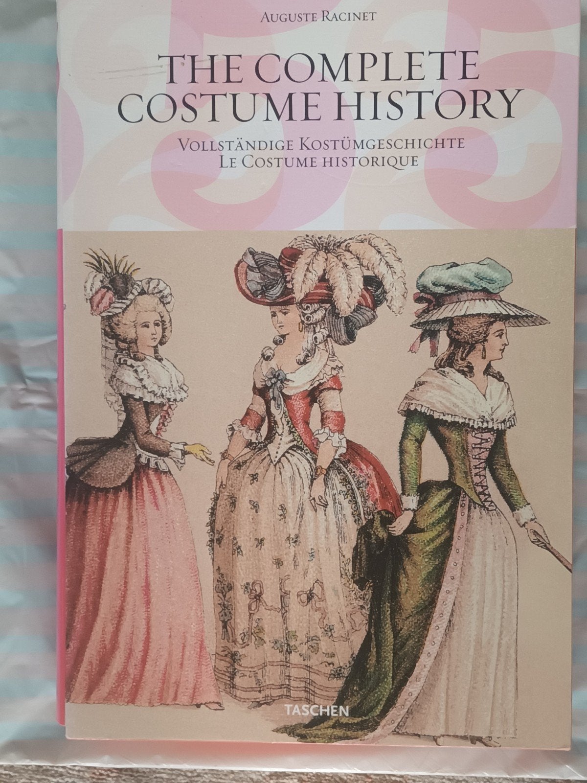 The Complete Costume History - Auguste Racinet (Taschen), Ophalen of Verzenden, Zo goed als nieuw