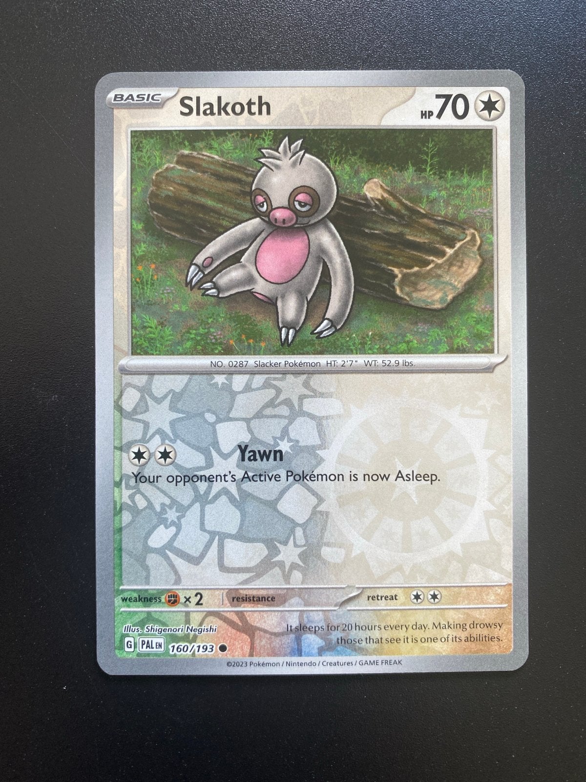 Slakoth 160/193 Reverse Holo Pokémon Paldea Evolved, Ophalen of Verzenden, Zo goed als nieuw, Losse kaart, Foil