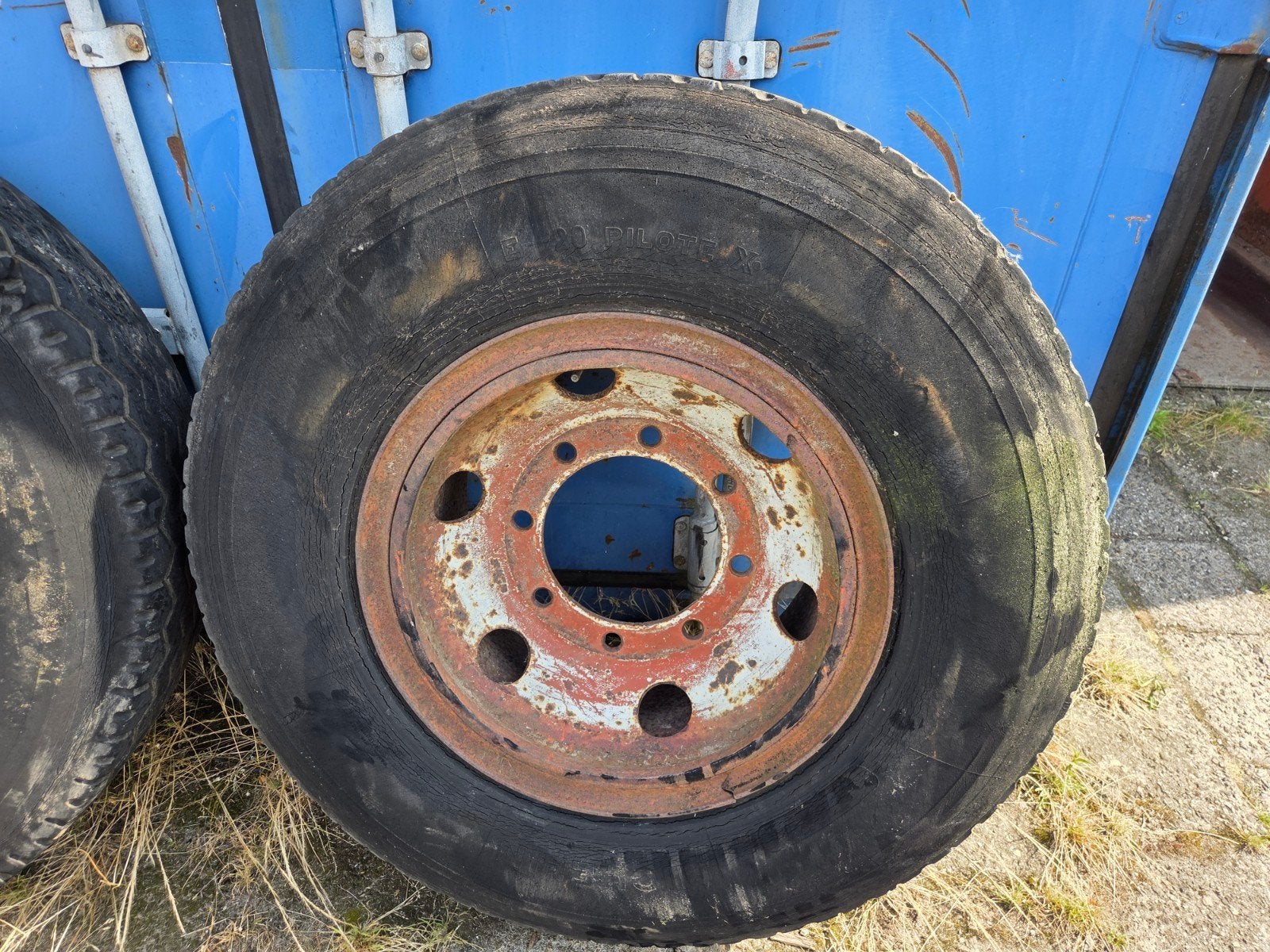 Wielen 8 gaats 13/80R20, Ophalen