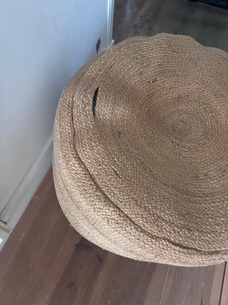 Jute poef met lichte beschadiging, Huis en Inrichting, Ophalen, Overige materialen, Gebruikt, Rond