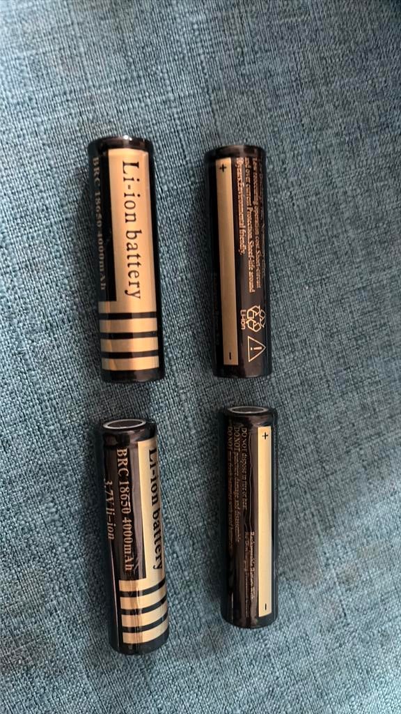 4x nieuwe Li-ion 18650 batterijen 4000mAh, Ophalen of Verzenden, Nieuw