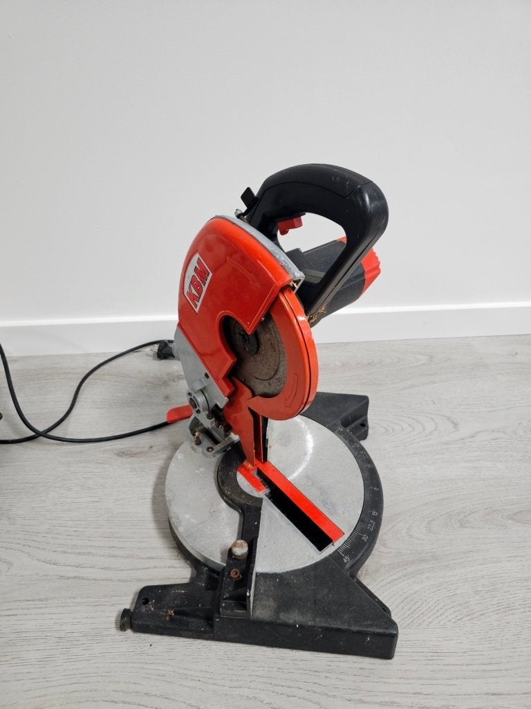 KBM afkortzaag voor €55,-, Ophalen, Gebruikt, Nvt, Afkortzaag