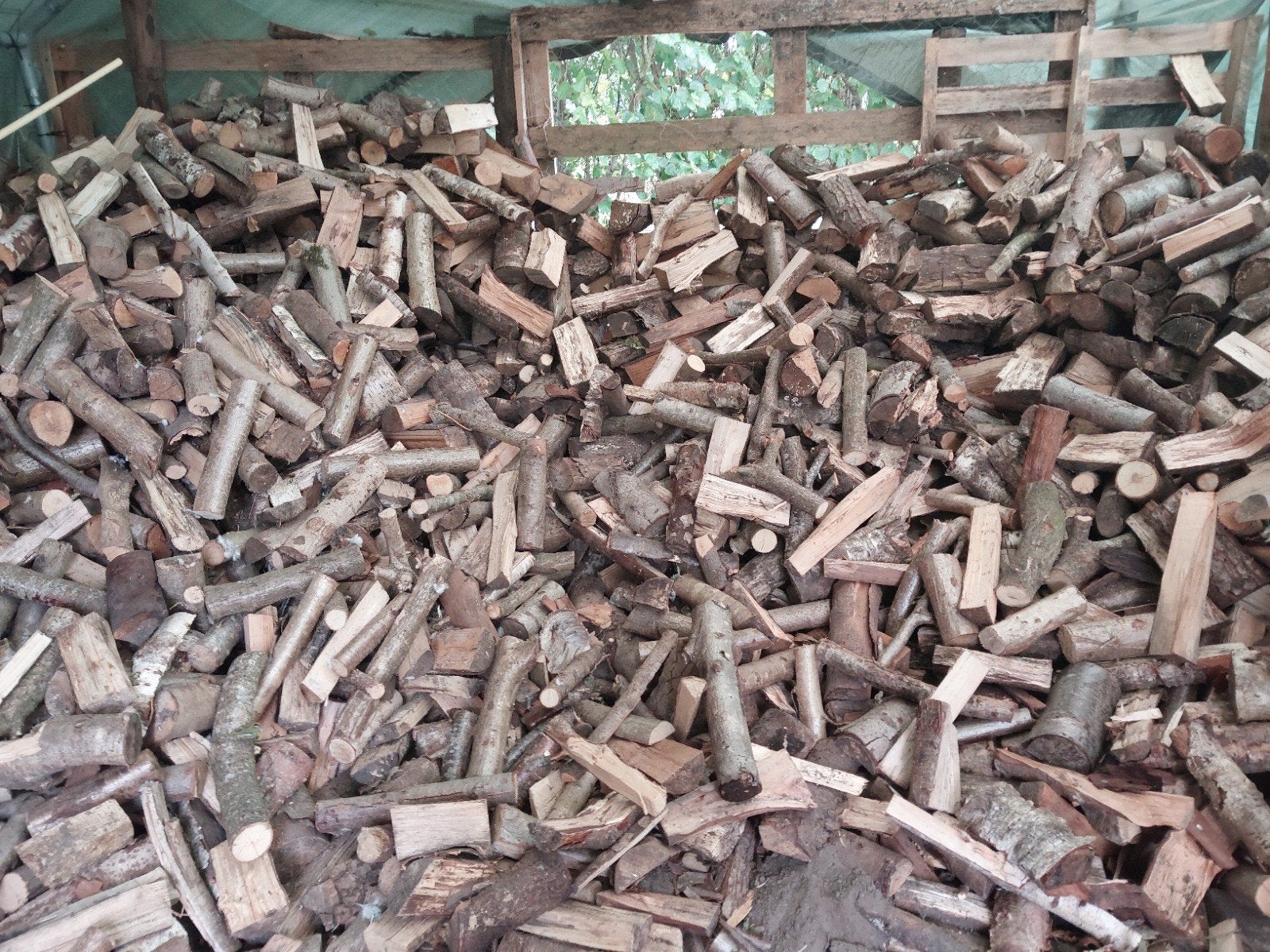Droog haardhout mix van alles wat, Tuin en Terras, Haardhout, Minder dan 3 m³, Ophalen