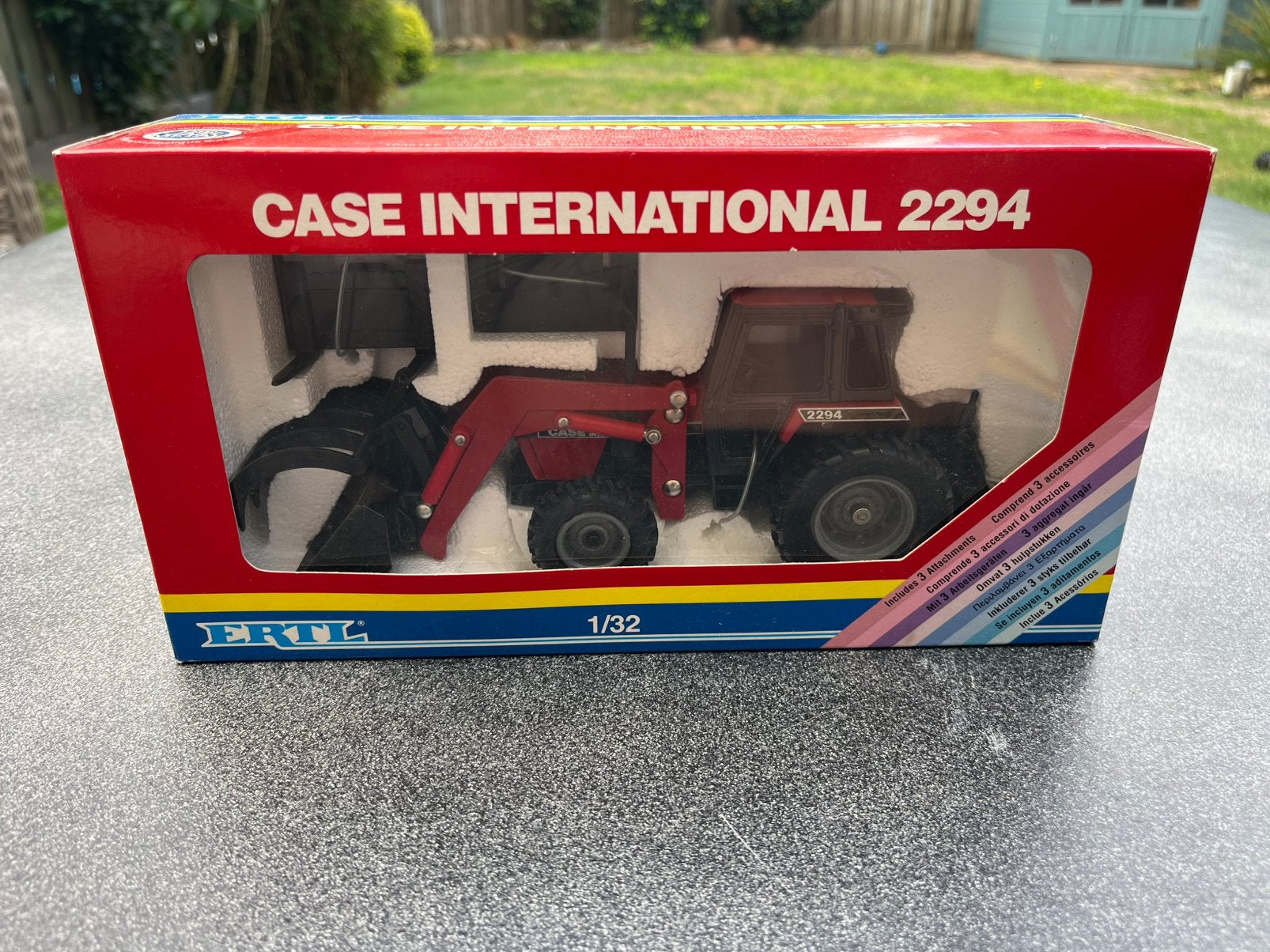 Case International 2294 trekker met voorlader Ertl nieuw, Hobby en Vrije tijd, Modelauto's | 1:32, Ophalen of Verzenden, Nieuw