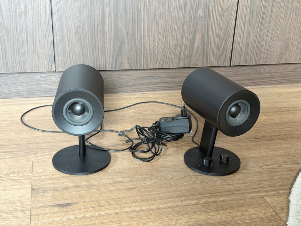 Razer Nommo 2.0 speakers, Ophalen of Verzenden, Zo goed als nieuw, Audiokanaal 2