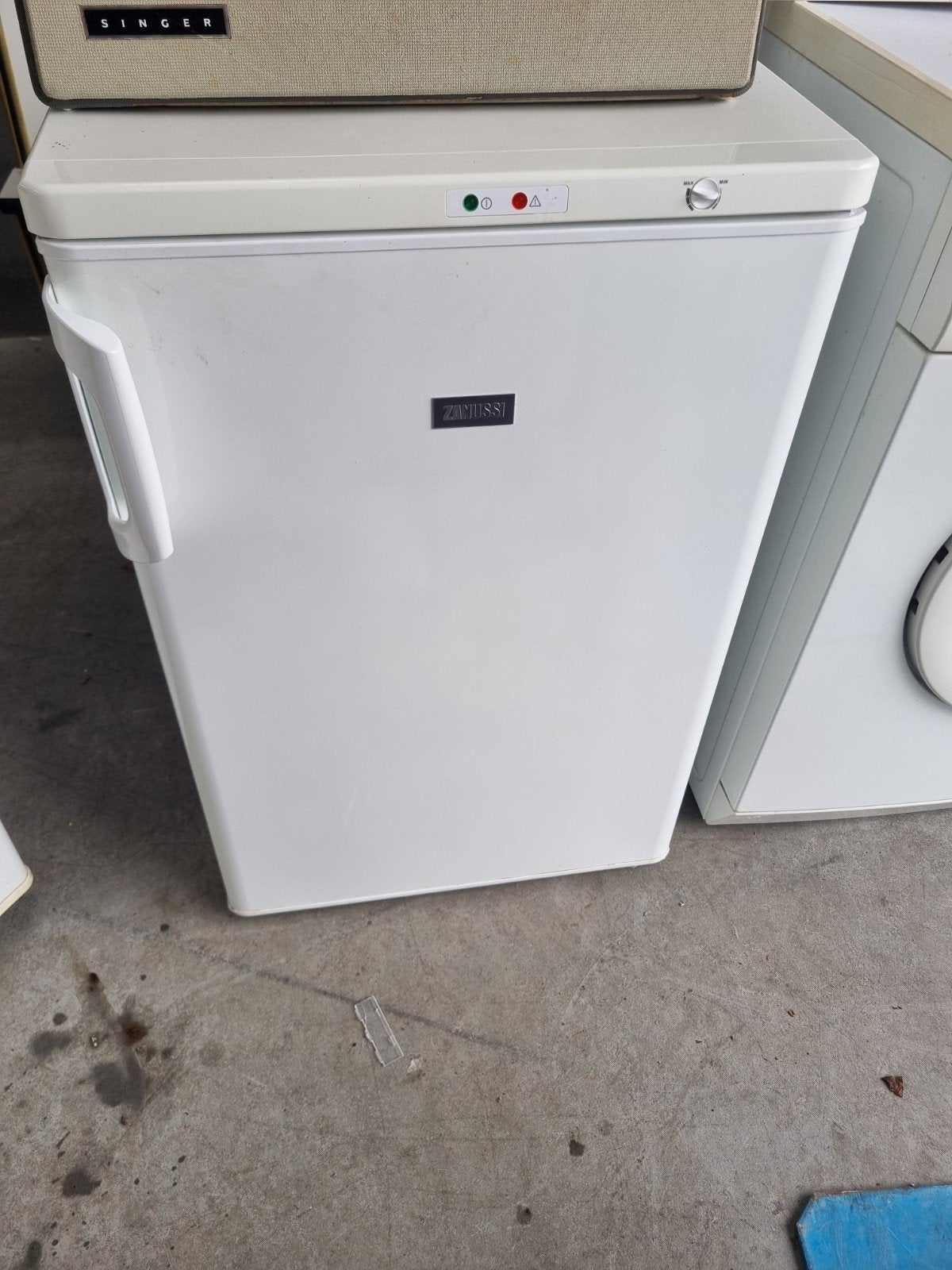 Zanussi Laden Diepvries 54x57x84 cm, Gebruikt, Minder dan 85 cm, Minder dan 60 cm, Vrijstaand