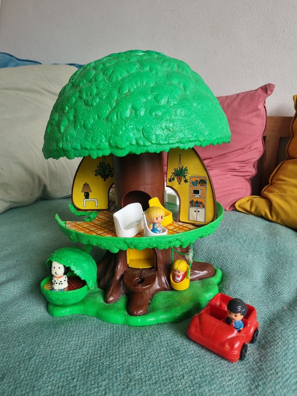 Vintage speelboom met gebruikerssporen en accessoires, Ophalen of Verzenden, Gebruikt, Jongen of Meisje