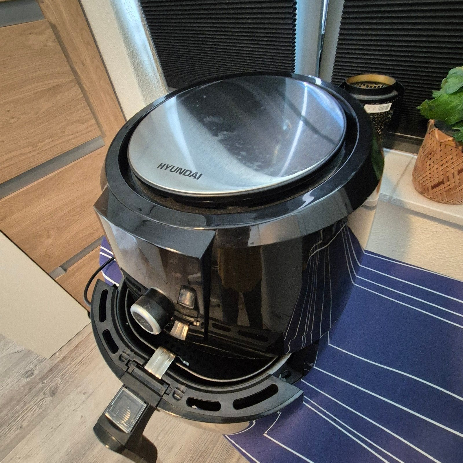 AIRFRYER  XXL HYUNDAI, Witgoed en Apparatuur, Airfryers, Ophalen of Verzenden, Zo goed als nieuw