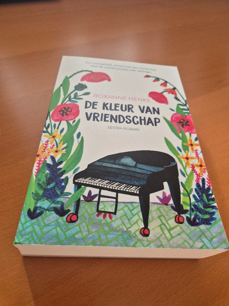 Sestra roman De kleur van vriendschap - Roxanne Henke -nieuw, Ophalen of Verzenden, Zo goed als nieuw, Roxanne Henke