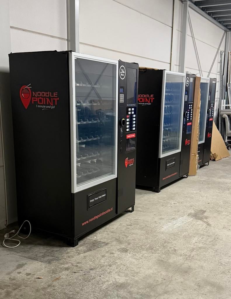 Noodles en dergelijke Vending Automaat NIEUW + pinsyteem, Ophalen, Nieuw