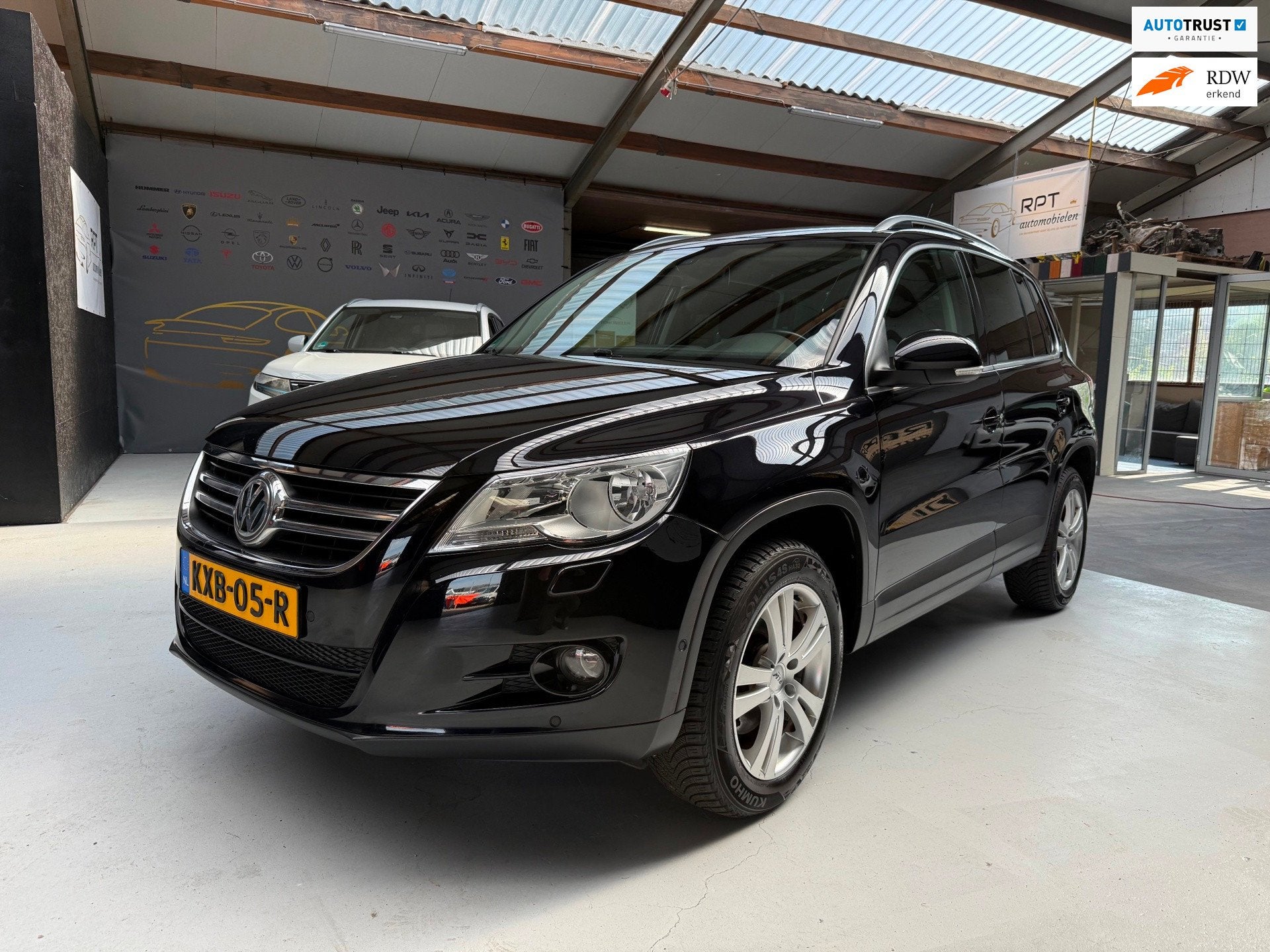 Volkswagen Tiguan 2.0 TSI Sport&Style 4Motion DSG Automaat, Automaat, Dealer onderhouden, Gebruikt, Zwart