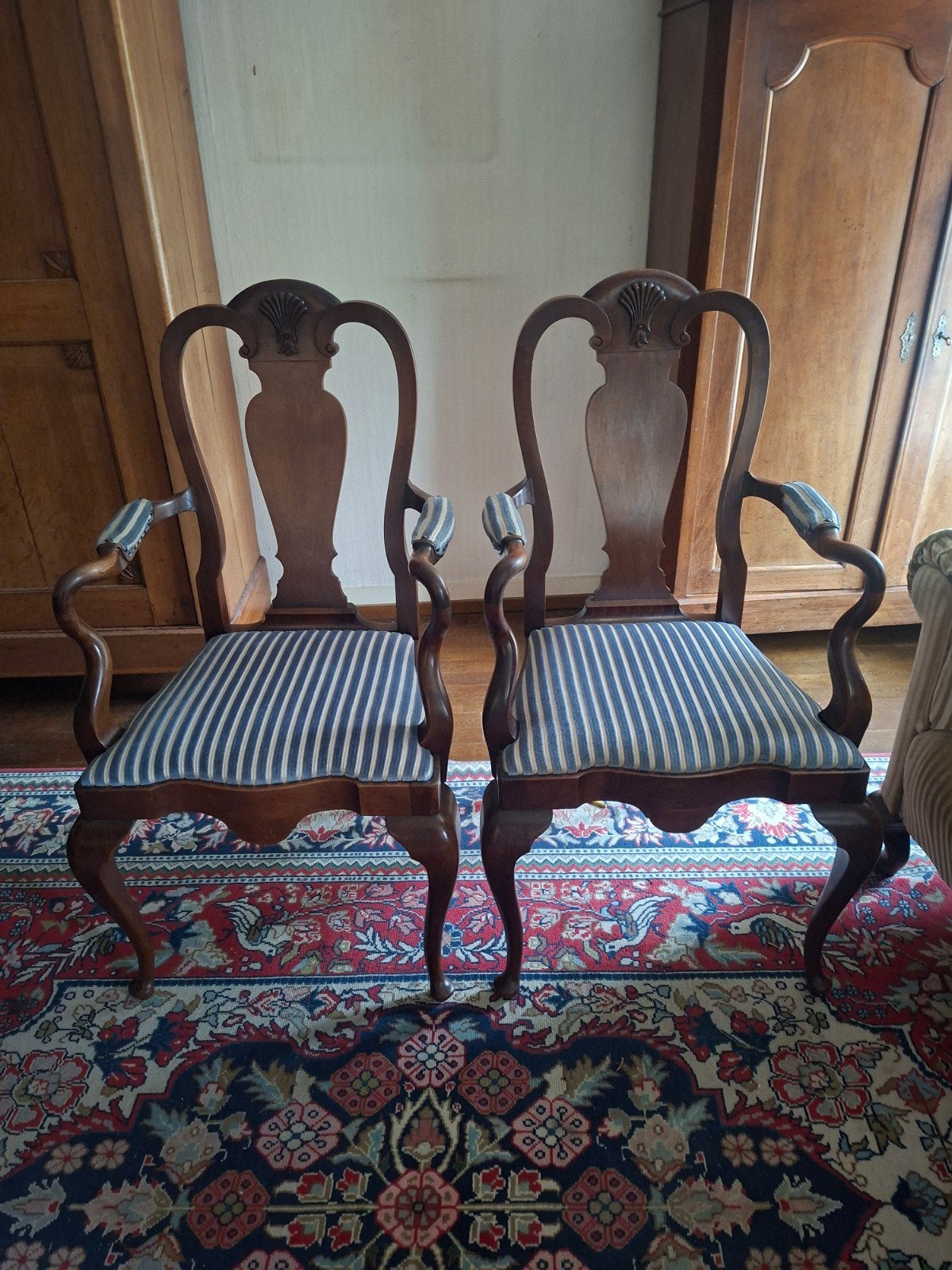 Set van 2 Klassieke Queen Ann stoelen fauteuils, Ophalen