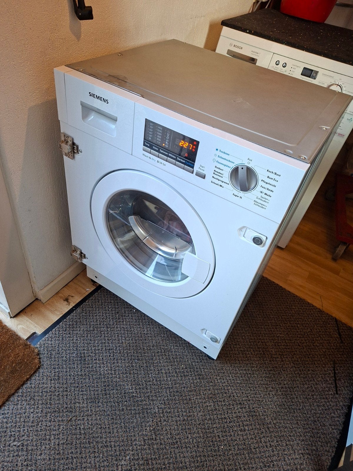 Foto 2 van Siemens iQ500 geïntegreerde was-droogcombinatie