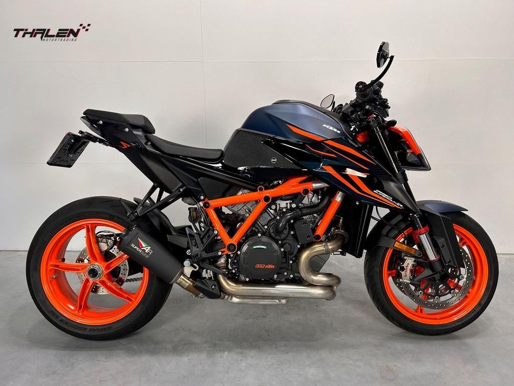 KTM 1290 SUPER DUKE R Tech Pack Autin Raci (bj 2024) km3500, 2 cilinders, KTM, Motorrijbewijs A, Bedrijf