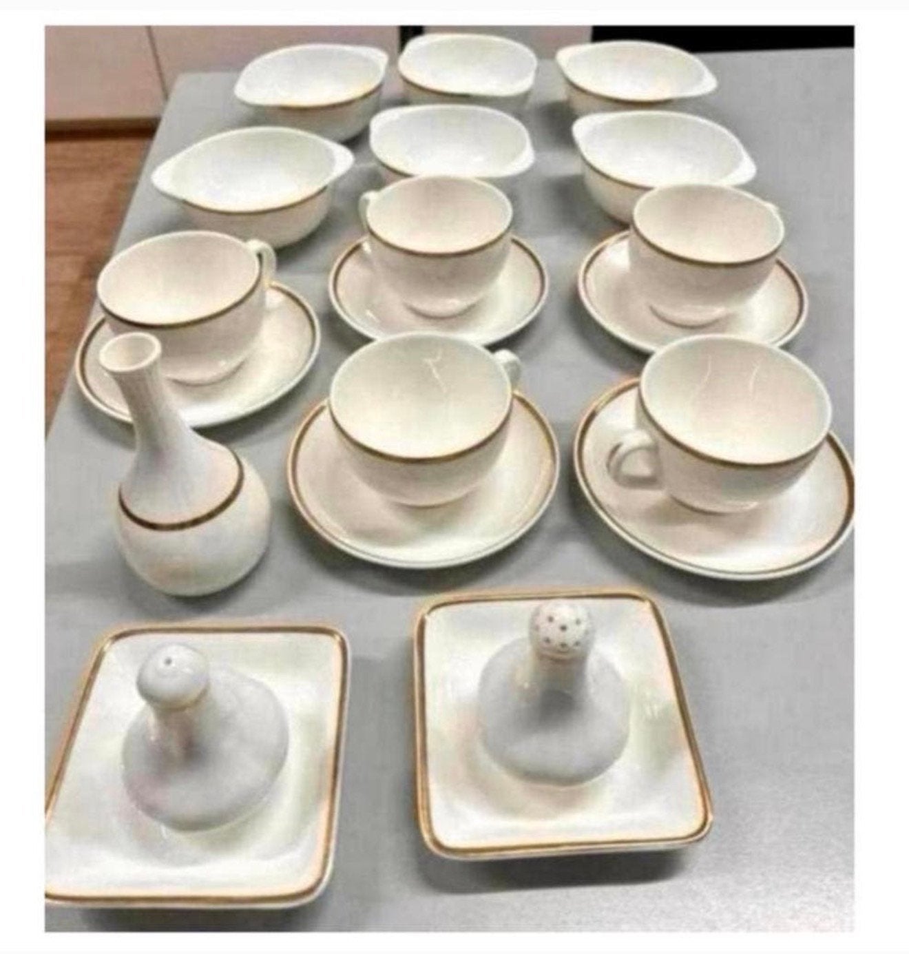 Wedgwood Insignia - Antiek Servies wit goud Hotelware white, Ophalen of Verzenden