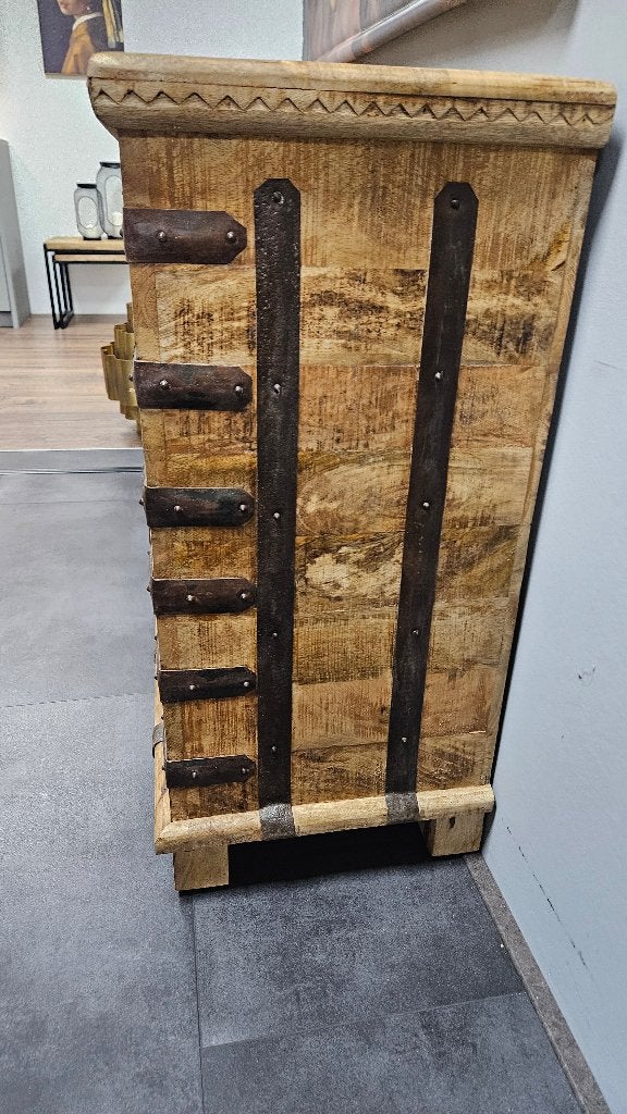 Uniek en karaktervol mangohouten dressoir, Ophalen, 150 tot 200 cm, Nieuw, Info@overwijkdecoratie.nl