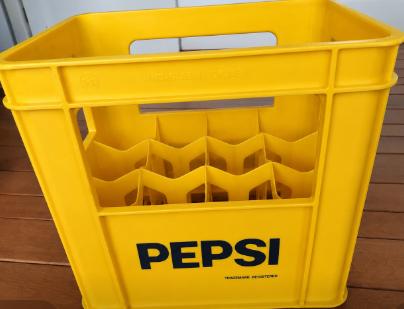 Pepsi krat geel plastic, Doe-het-zelf en Verbouw, Kratten en Dozen, Gebruikt, Minder dan 35 cm, Ophalen of Verzenden, Minder dan 40 cm