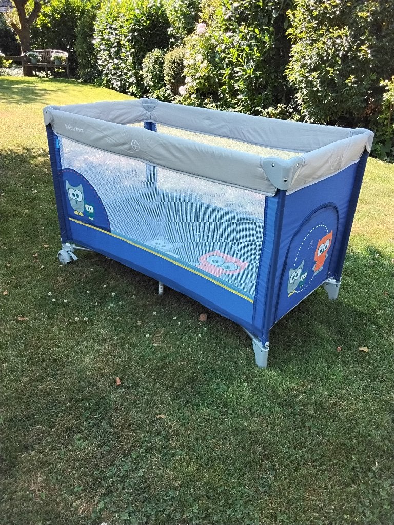 Campingbedje, Ophalen, Zo goed als nieuw, Reisbedje
