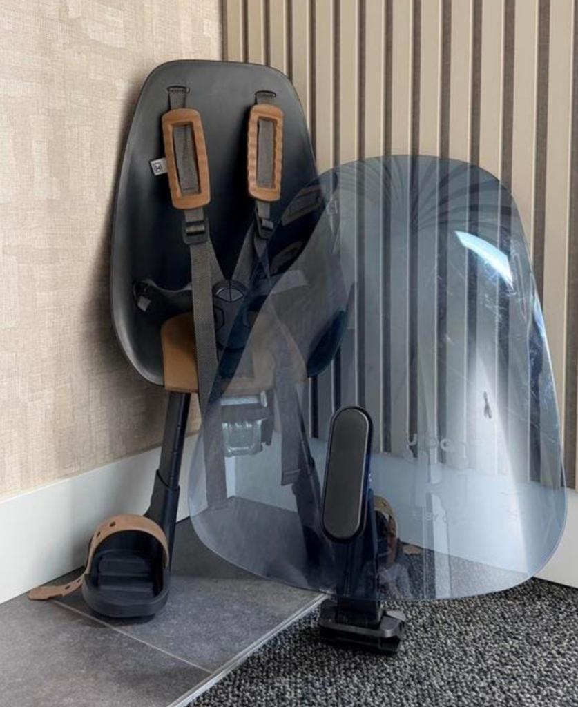 Urban iki foetsstoeltje met getint windscherm/zonnescherm., Ophalen
