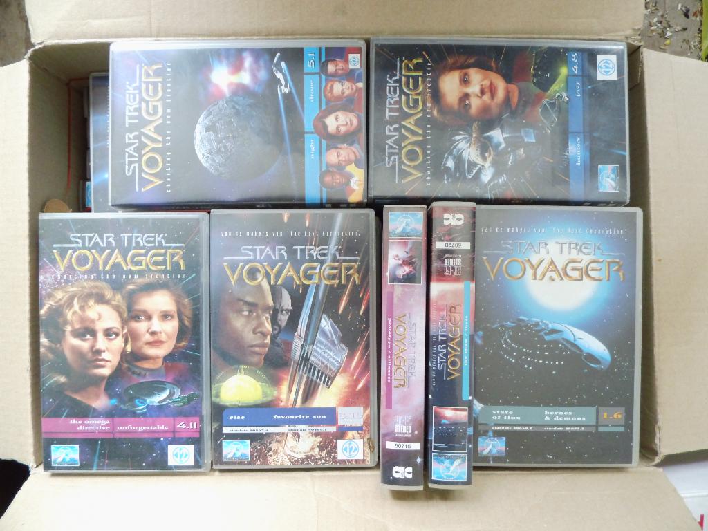 Star Trek Mega Verzameling Video Banden VHS Nieuw 295 Stuks, Cd's en Dvd's, VHS | Film, Alle leeftijden, Ophalen, Nieuw in verpakking