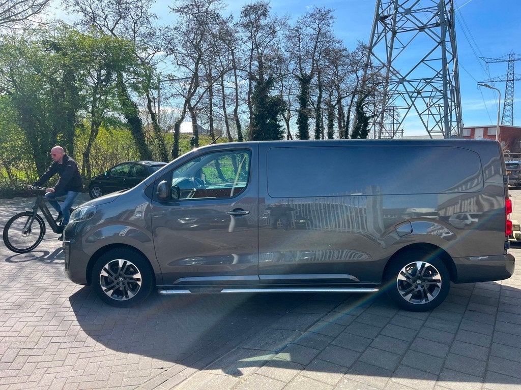 Opel Vivaro 2.0 CDTI L2H1 Innovation /Euro 6/ Full option, Gebruikt, Euro 6, Origineel Nederlands, Bedrijf