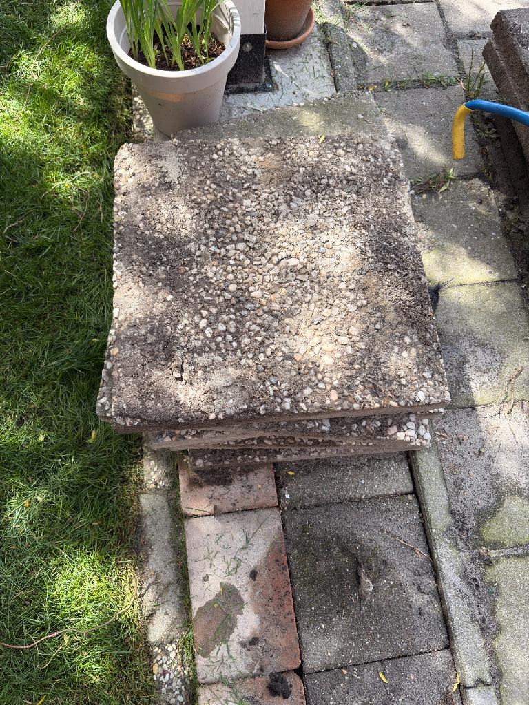 Gratis grindtegels, Tuin en Terras, Ophalen, Gebruikt, 5 tot 10 m², Beton