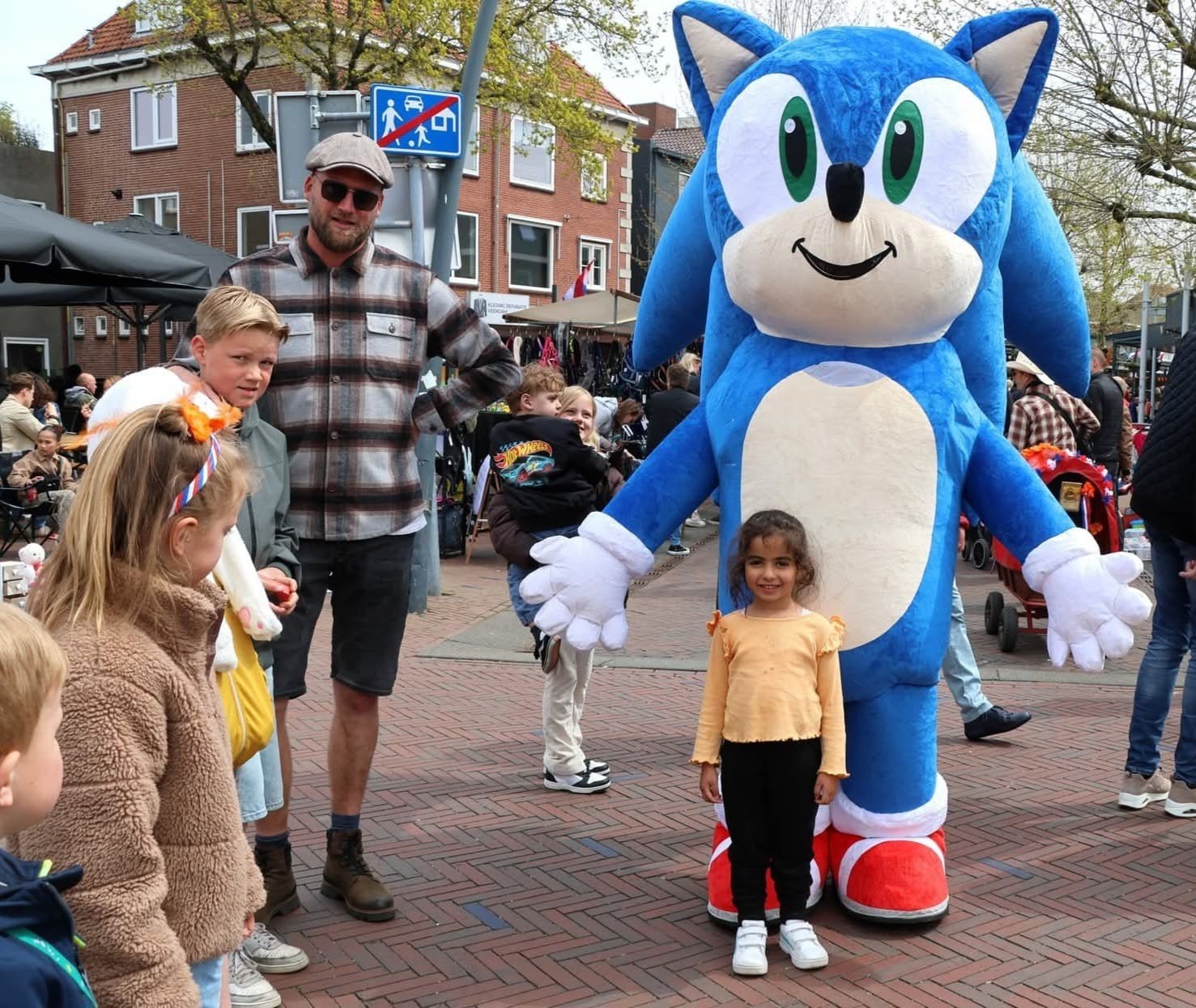 Mascotte pak Sonic € 300,--, Ophalen of Verzenden