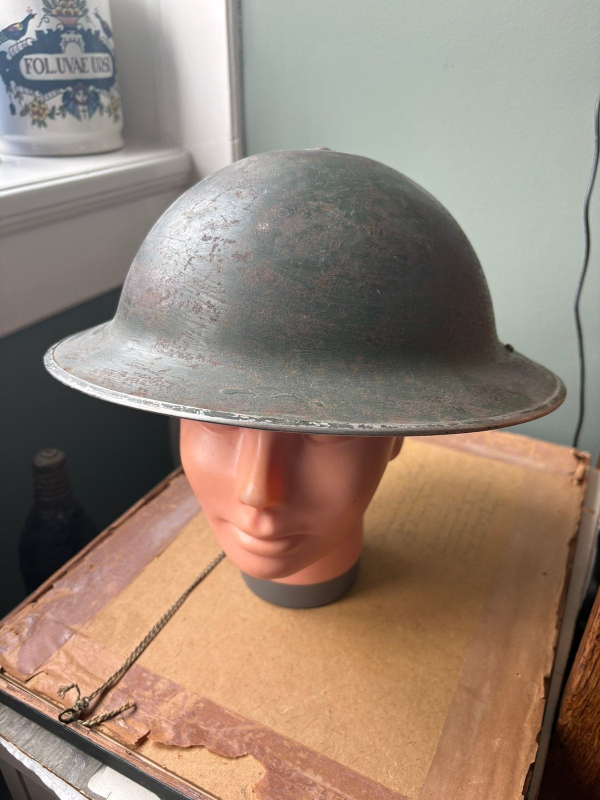Britse helm goede staat, Verzamelen, Ophalen of Verzenden, Engeland, Helm of Baret