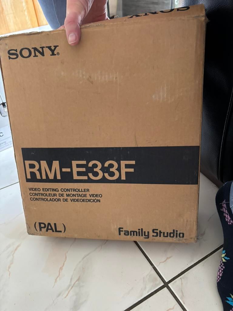 Sony RM-E33F/E33 video edit apparaat, Audio, Tv en Foto, Professionele Audio-, Tv- en Video-apparatuur, Ophalen of Verzenden, Gebruikt