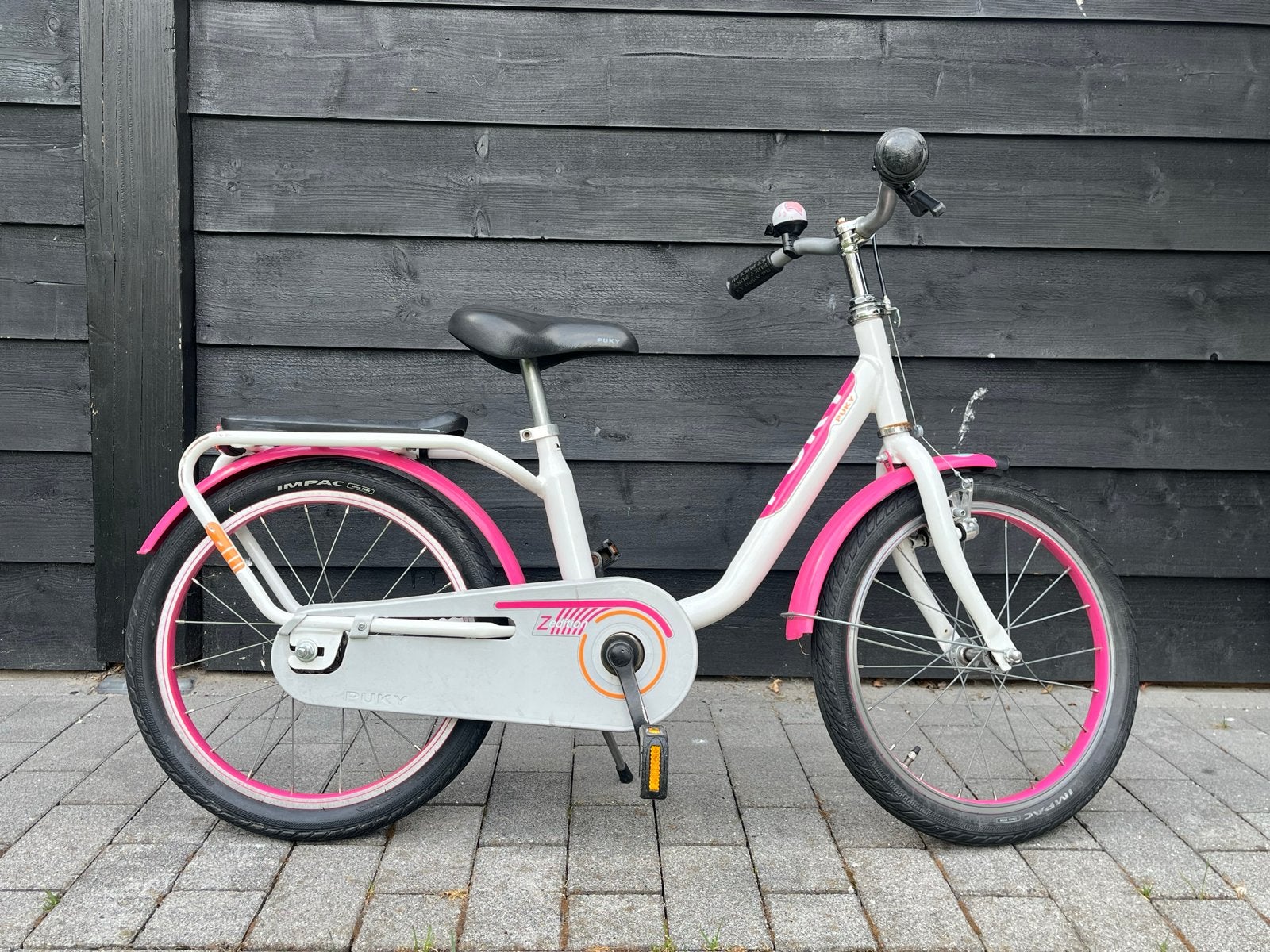 Puky 18 inch meisjesfiets - Zo goed als nieuw, Terugtraprem, Ophalen of Verzenden, 18 inch, Handrem