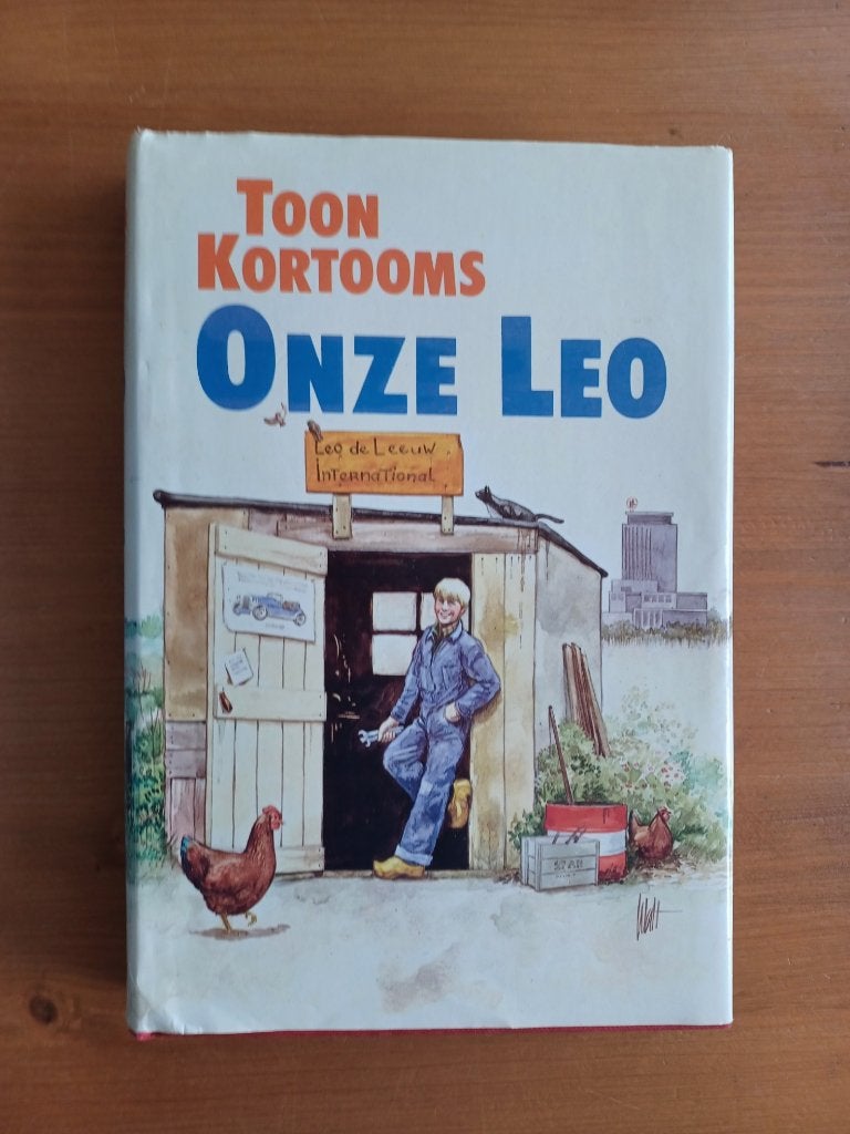 Onze Leo, Gelezen, Toon Kortooms, Ophalen of Verzenden, Nederland