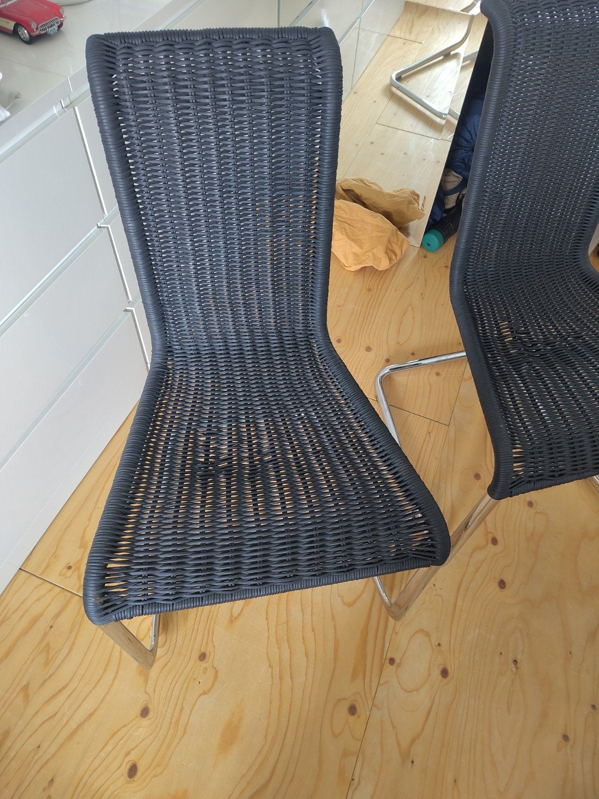 Tecta D20 stoel, Ophalen, Gebruikt, Twee, Zwart