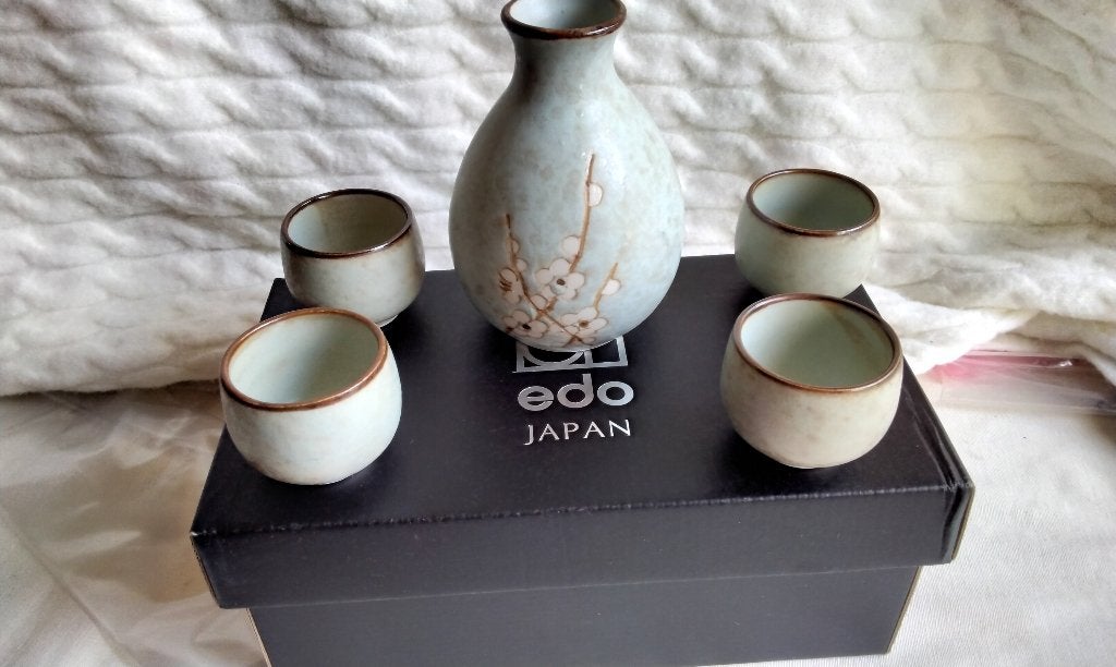Originele Japanse Sake Set Edo Hana Handgemaakt Porselein, Ophalen, Aziatisch, Nieuw, Porselein