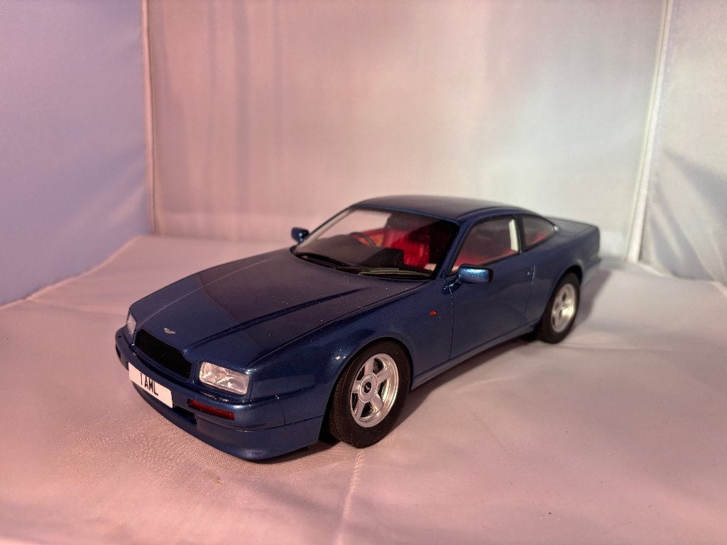 Cult Models 1:18 1988 Aston Martin Virage Blauw, Ophalen of Verzenden, Zo goed als nieuw, Auto, Overige merken